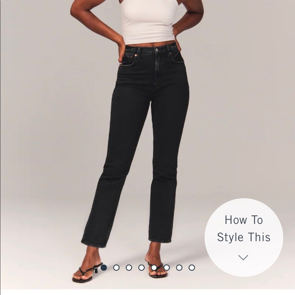 Abercrombie Ultra High Rise Straight Ankle Jeans Curve Love in Black